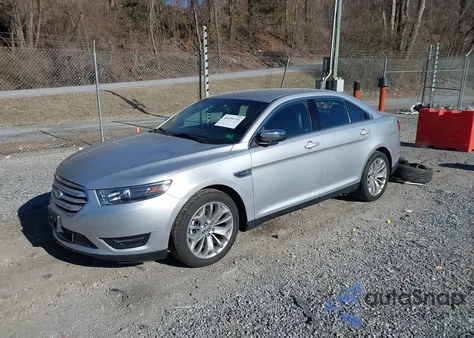 2017 Ford Taurus Limited z USA, uszkodzony, nr VIN 1FAHP2F81HG114377